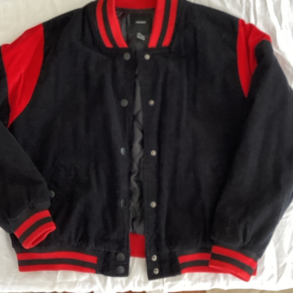 Forever 21 Jackets & Blazers - Forever 21 Black and Red Varsity Jacket